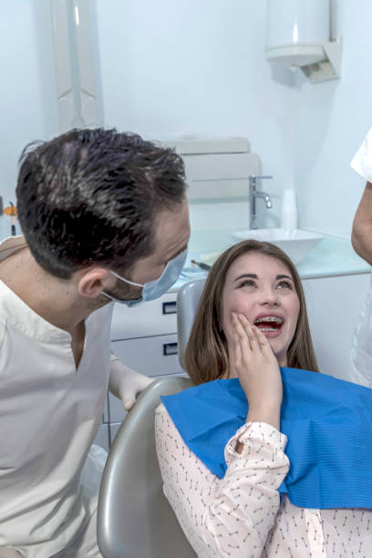 Best Emergency Denture Repair in Inverness Highlands South, FL